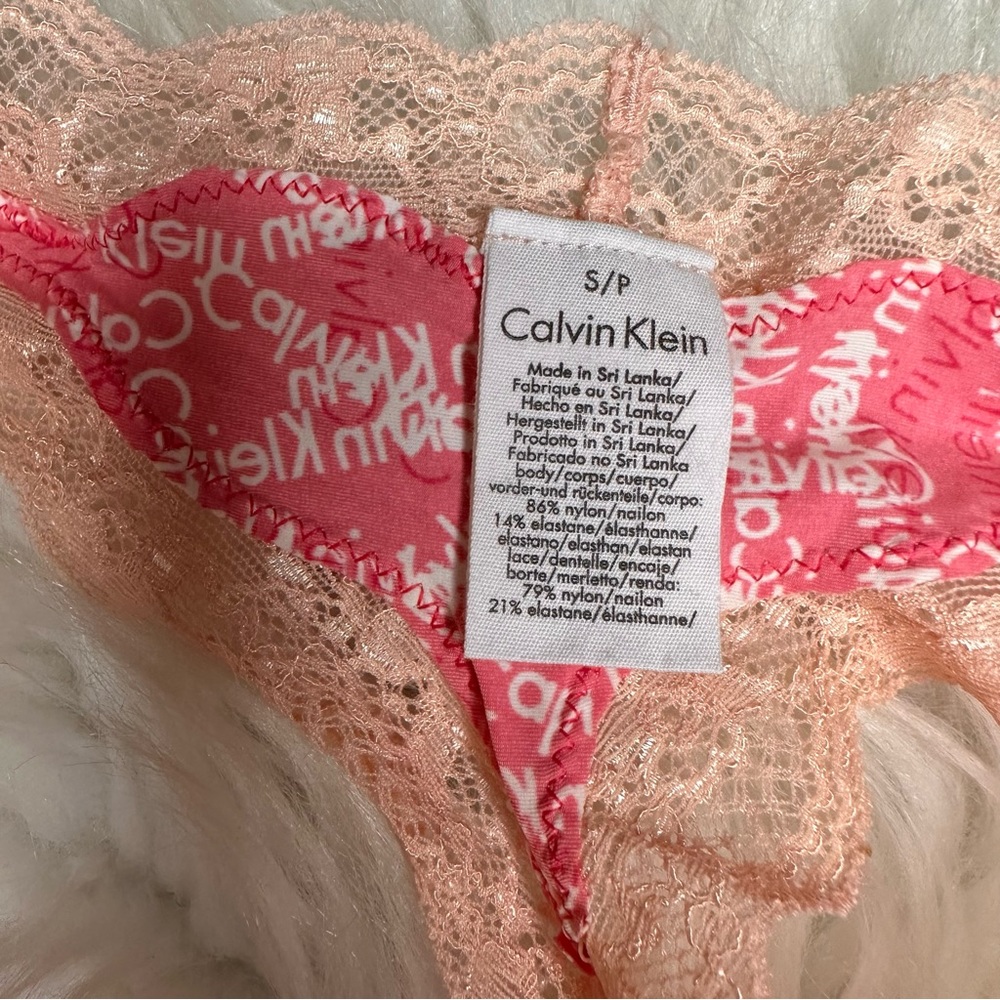 Calvin Klein Thongs - Picture 3 of 5
